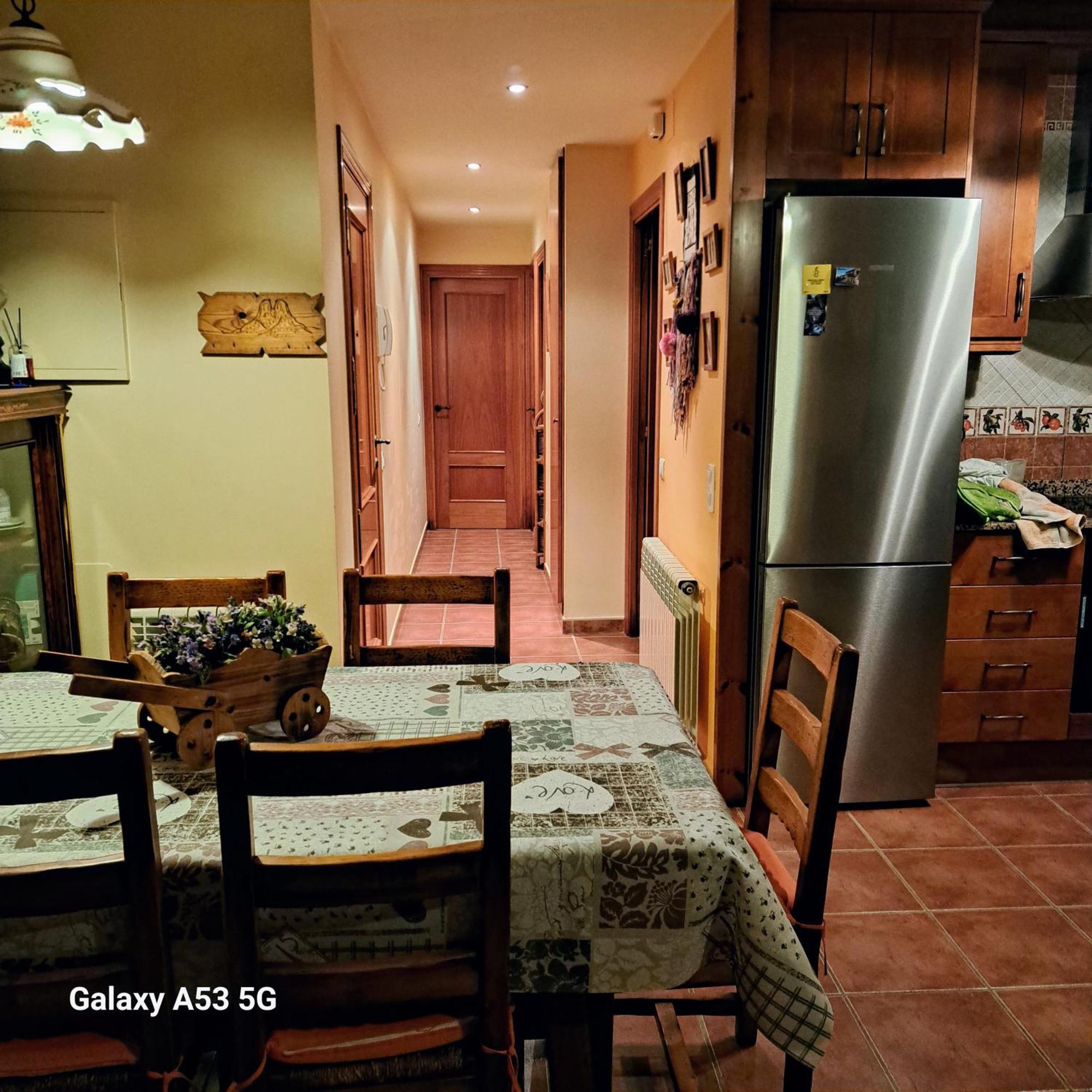 Ensija Pedraforca Apartment Saldes Bagian luar foto